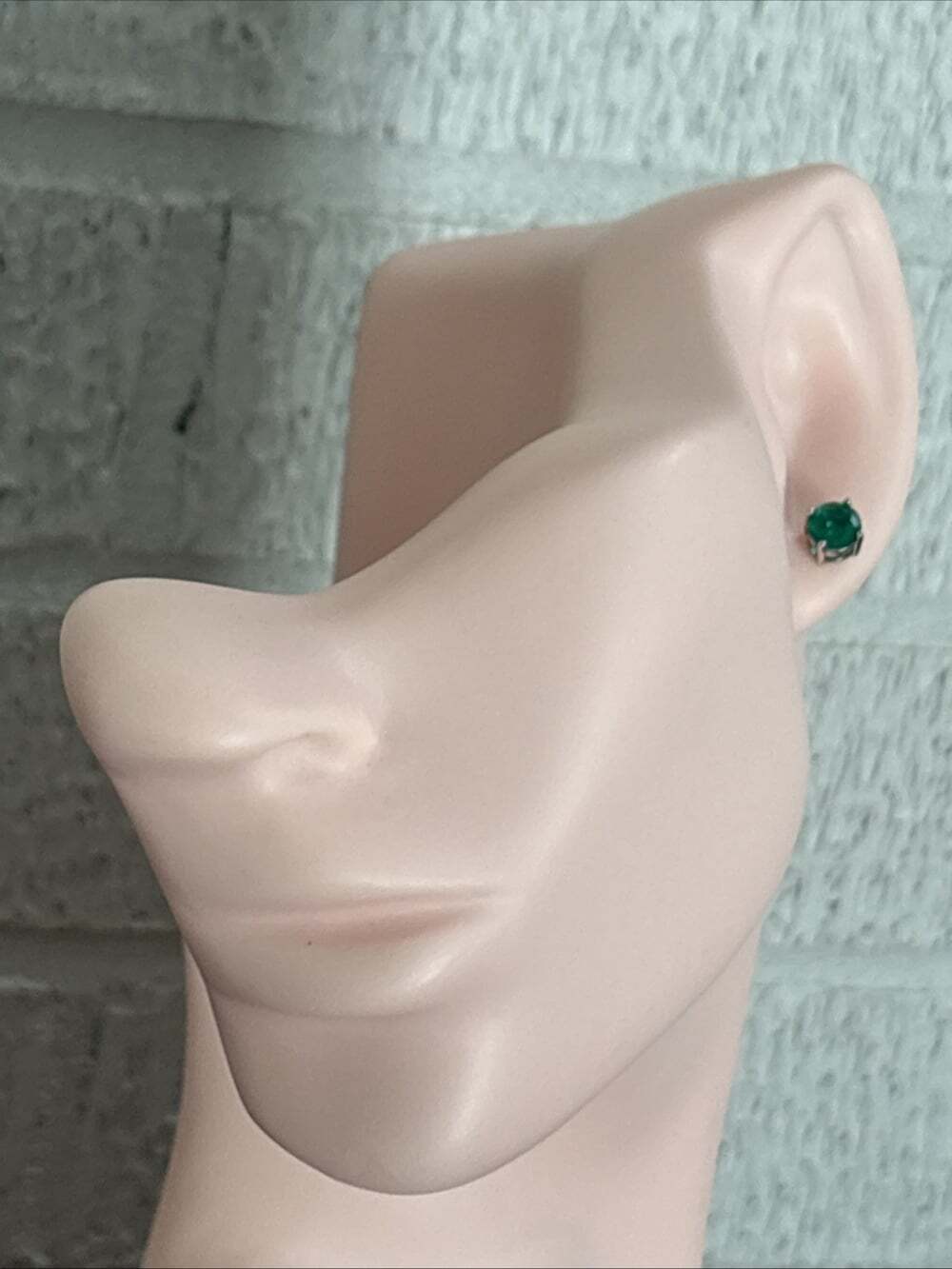 Sterling Silver ~1.2 tcw Round Cut Lab Created Green Emerald Stud Earrings - Picture 3 of 12